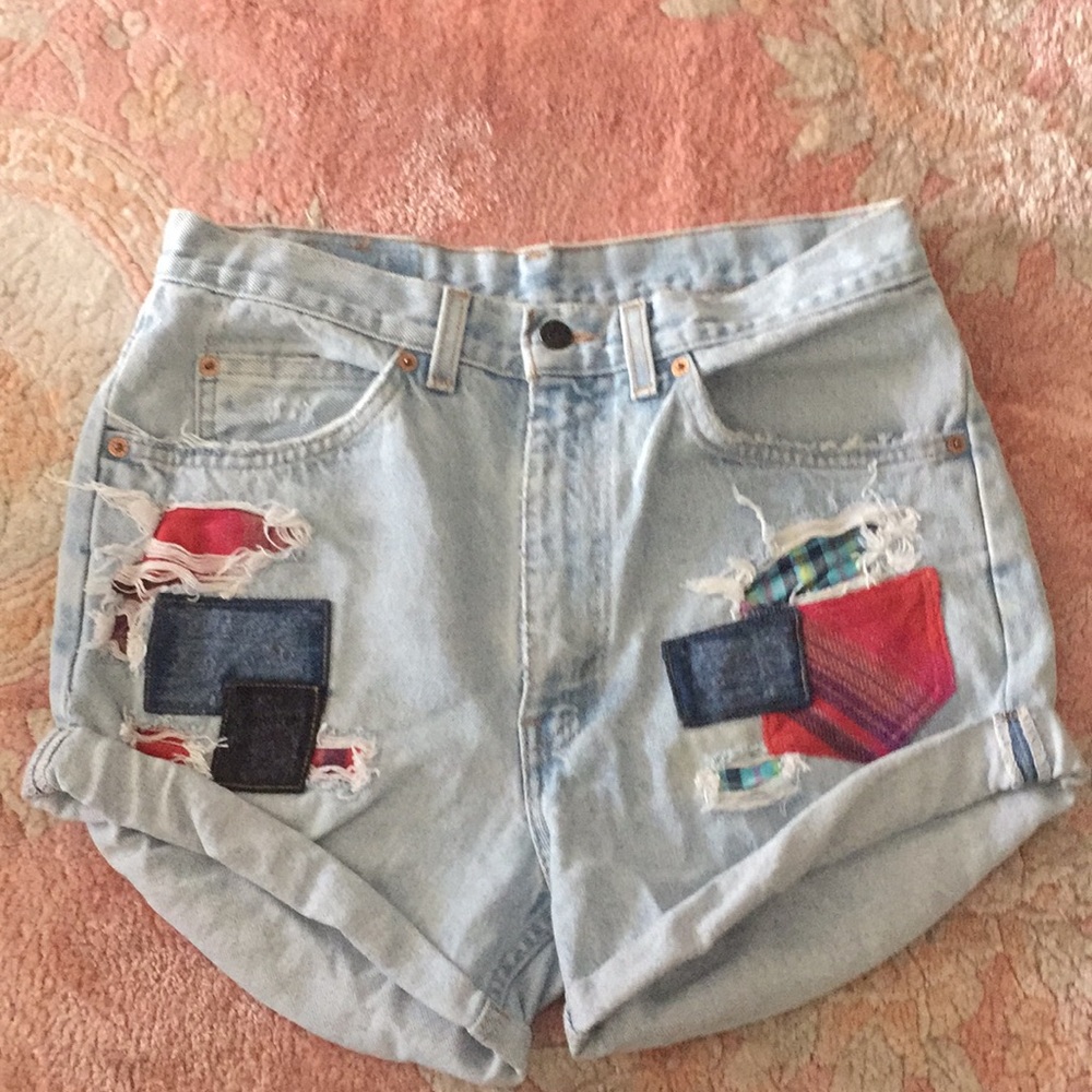 Adorable authentic Levi’s shorts